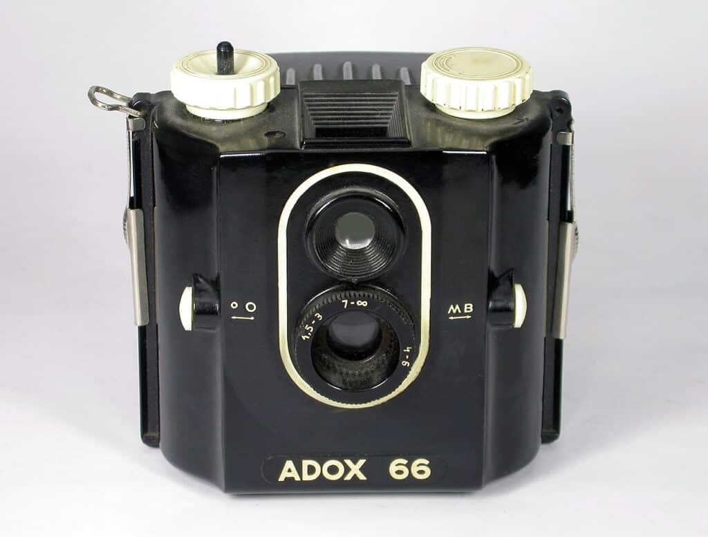 adox 66 front