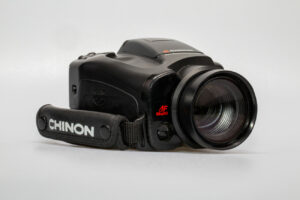 Chinon GS-9 (Genesis III)