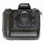 Nikon D 1