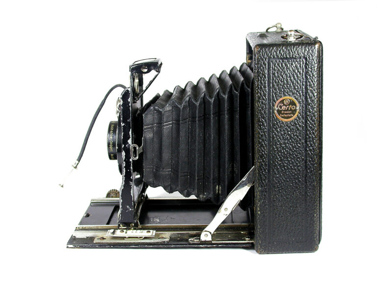 Certo Plattenkamera 9 x 12 cm