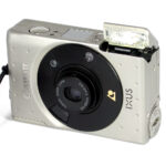 Canon Ixus IX 240 (APS)