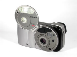 Canon Ixus Z 90 (APS)
