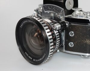 Carl Zeiss Jena DDR Flektogon 1:4/20 mm (Exakta)