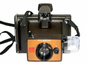 Polaroid EE 33