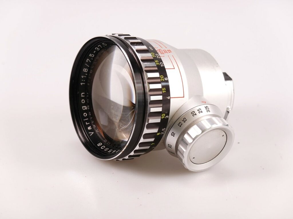 Schneider-Kreuznach Variogon 1:1,8/7,5-37,5 mm