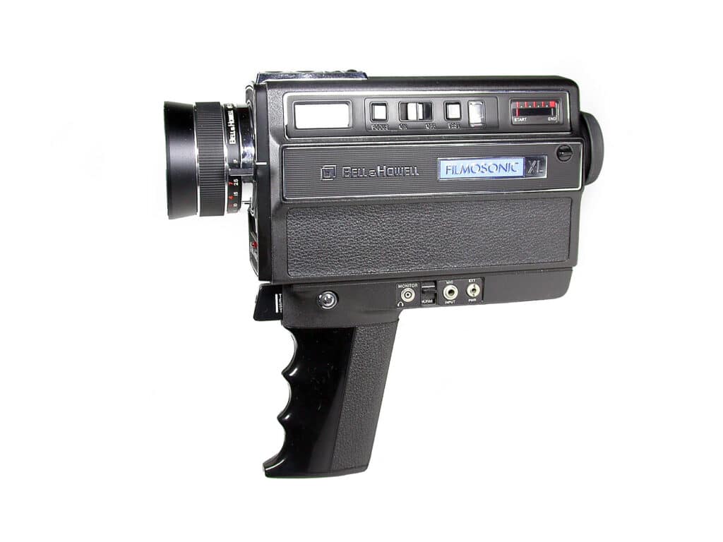 Bell & Howell 1235 Filmosonic XL