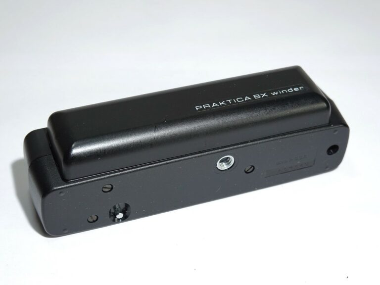 Praktica BX Winder