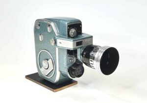 Bauer 88 E (mit Breitbildeinrichtung)