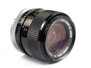 Canon FD 1:2,0/35 mm S. S. C.