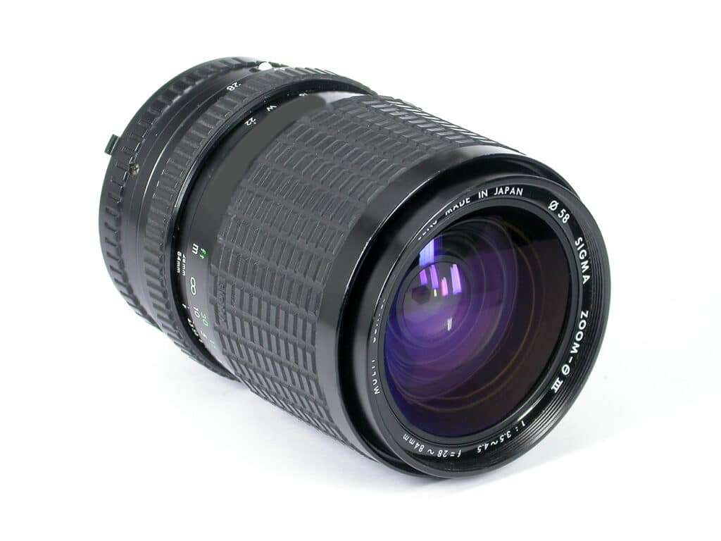 Sigma Zoom-Ɵ III 1:3,5-4,5/28-84 mm (Nikon)