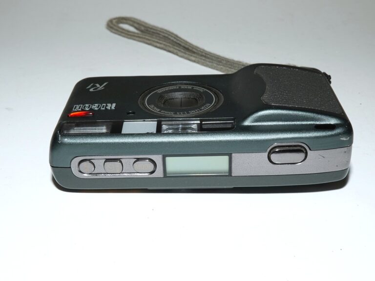 Ricoh R 1
