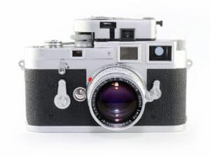 Leitz Leica M 3 (Summicron 1:2,0/5 cm / Leica-Meter MR)