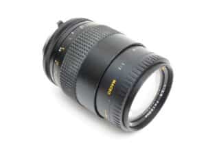 Neckermann Presenta Auto MC 1:2,8/135 mm