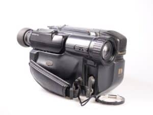 Panasonic Palmcorder VHS-C Movie Camera NV-S5