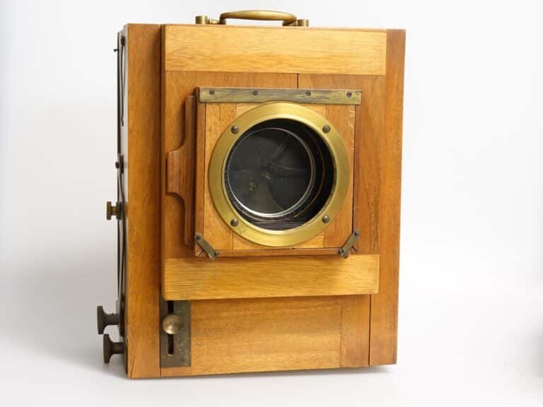 Reisekamera mit Hugo Meyer & Co. - Goerlitz Portrait-Trioplan