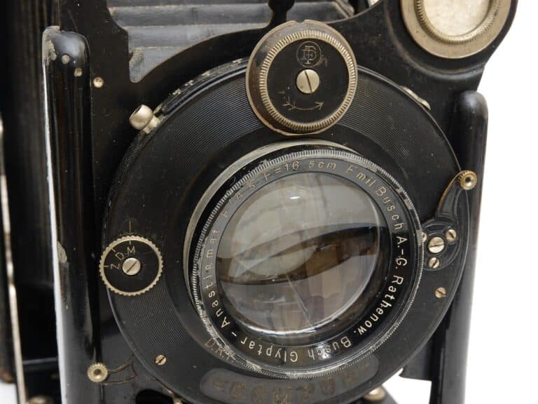 Busch Plattenkamera (10 x 15 cm) mit Busch Glyptar