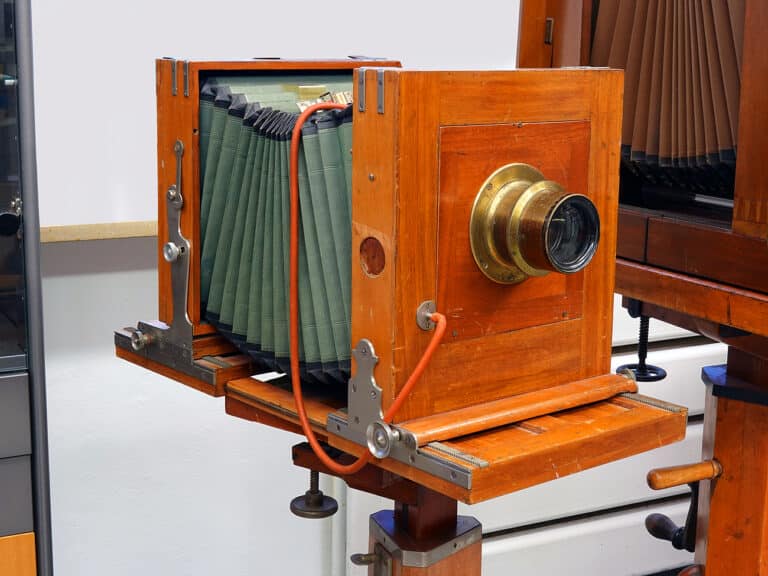 Studiokamera mit Grundner-Verschluss (13x18 cm)