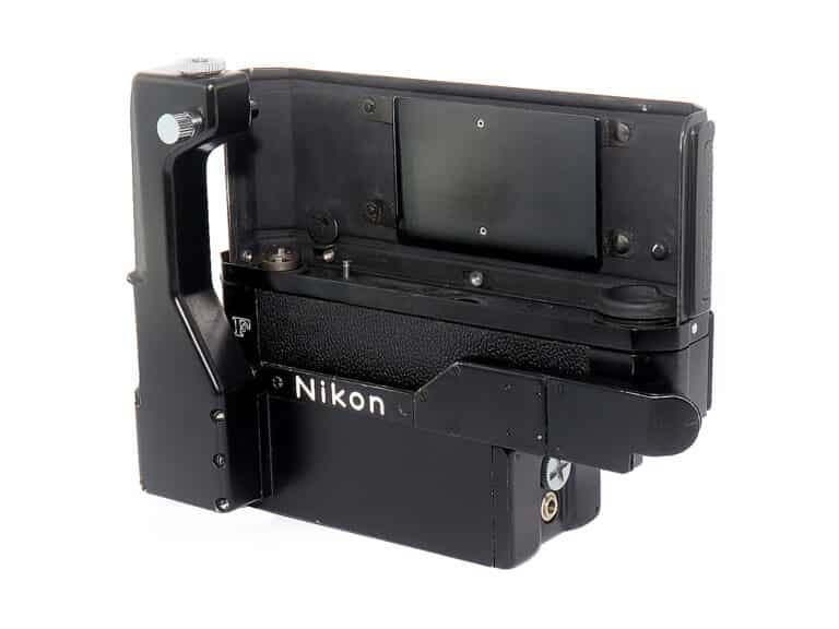 Nikon MD F-36 und Battery Pack
