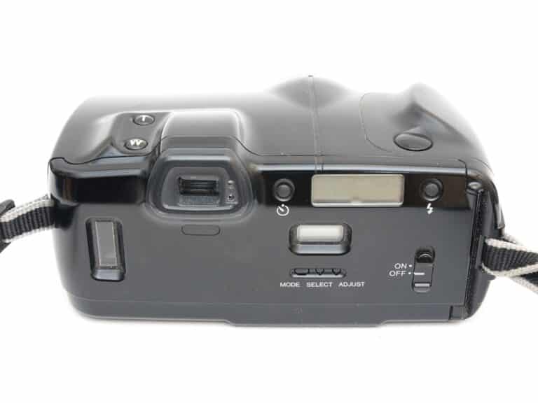 Minolta Freedom Zoom 105i APZ Quartz Date