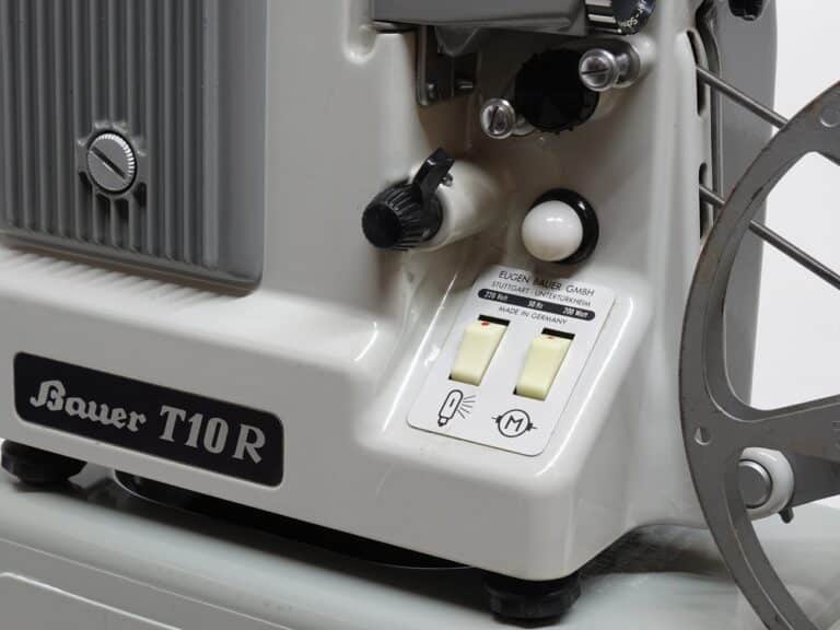 Bauer T 10 R