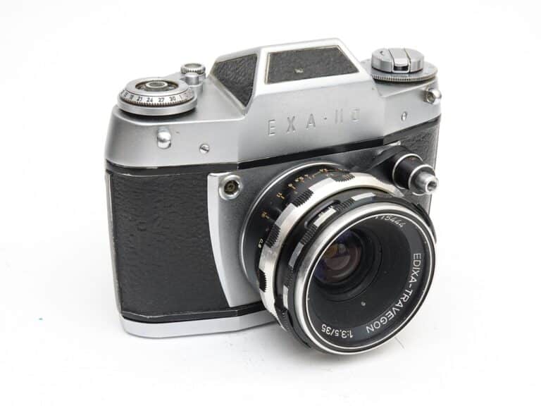 Ihagee Exa IIa mit A. Schacht Travenar 1:2,8/50 mm