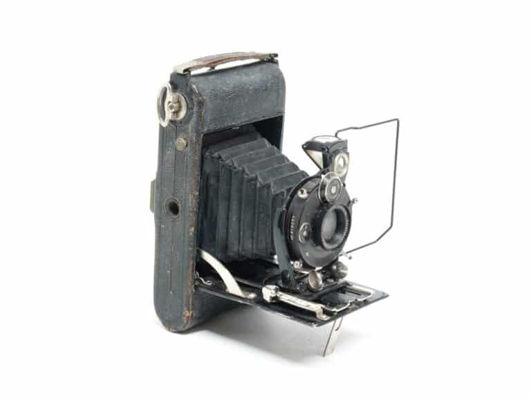 Voigtländer Rollfilmkamera mit Radverschluss