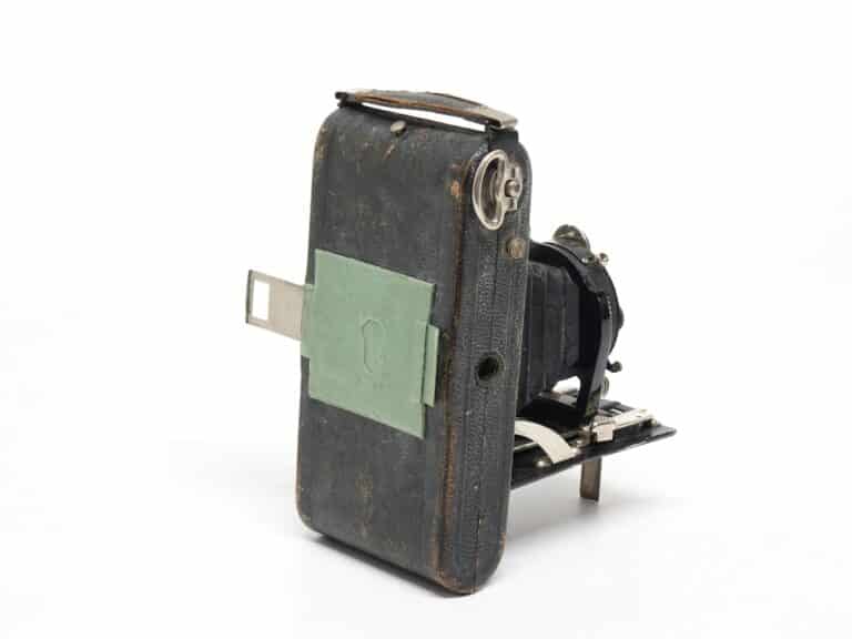 Voigtländer Rollfilmkamera mit Radverschluss