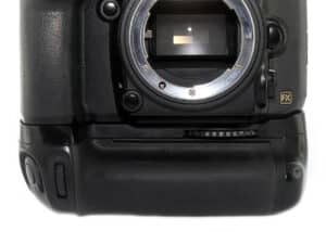 Nikon Multi Power Battery Pack MB-D 14
