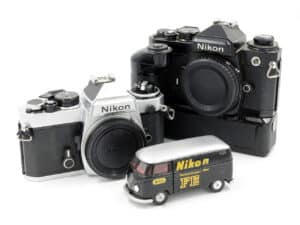 Nikon VW Bulli „Nikon FE“