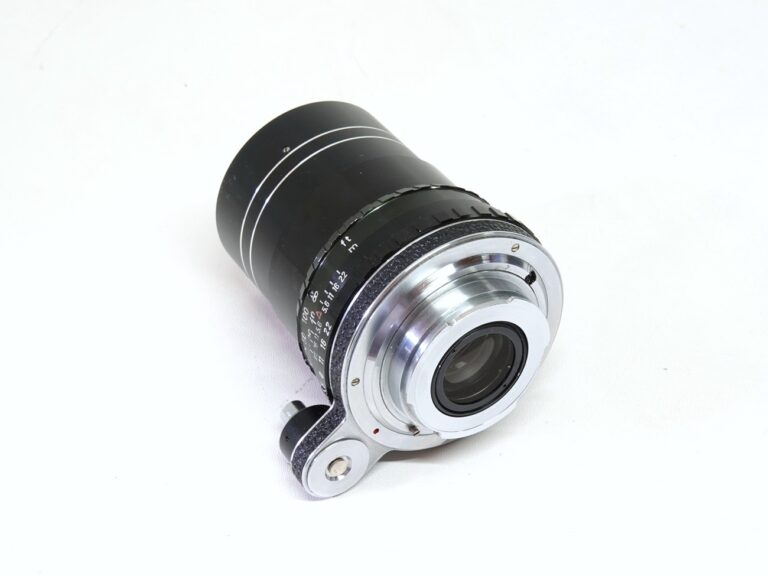 Schneider-Kreuznach Tele-Xenar 1:3,5/135 mm mit Exakta-Bajonett