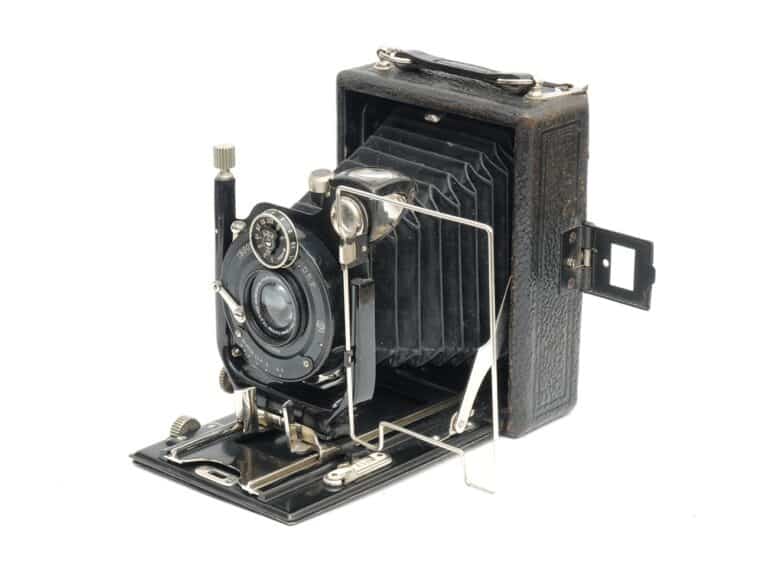 Plattenkamera (ungemarkt; 6 x 9 cm) mit Rodenstock Eurynar