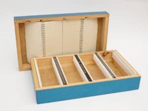 Dia-Kasten aus Holz (DDR)