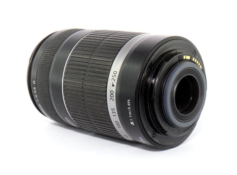 Canon Zoom Lens EF-S 1:4,0-5,6/55-250 mm IS