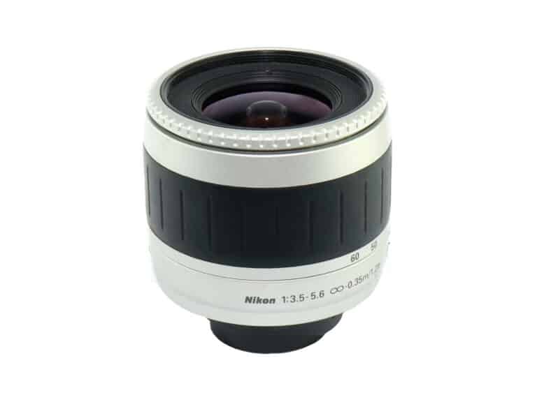 Nikon IX-Nikkor 1:3,5-5,6/20-60 mm