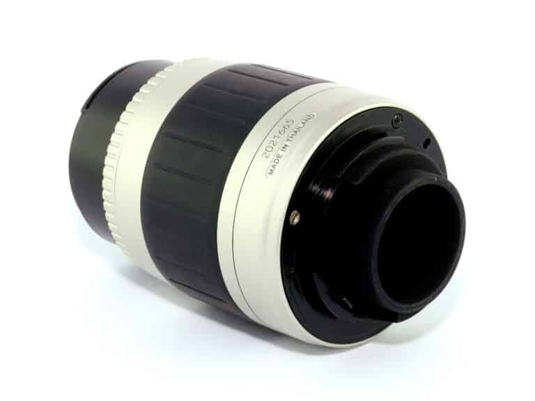 Nikon IX-Nikkor 1:4,5-5,6/60-180 mm