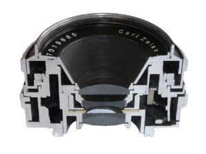 Zeiss Normalobjektiv im Schnitt