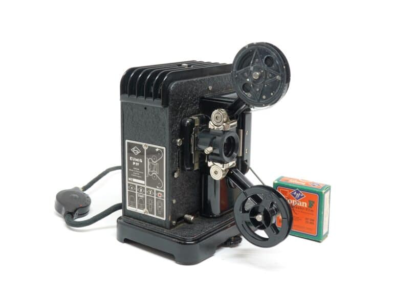 Eumig P IV