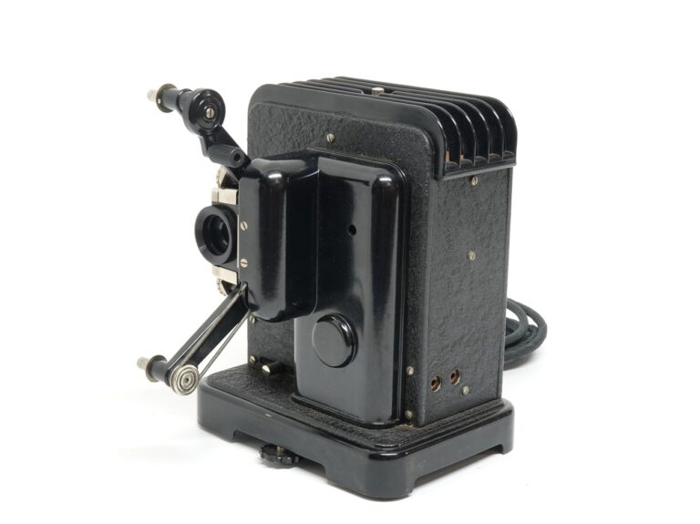 Eumig P IV