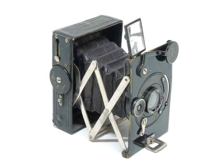 Kenngott Weka (Platte 4 x 5 cm)