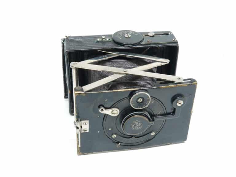 Kenngott Weka (Platte 4 x 5 cm)