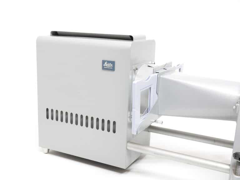 Leitz Diaprojektor (MIttelformat)