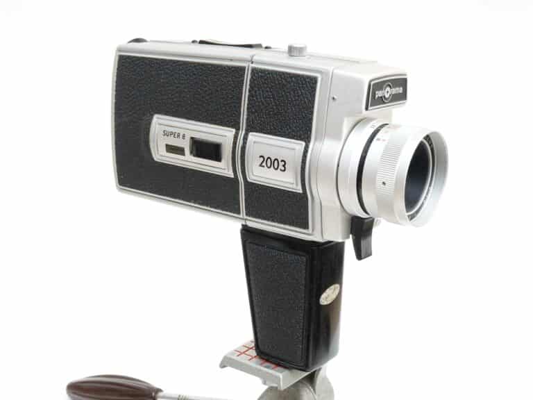 Panorama Reflex Zoom 2003