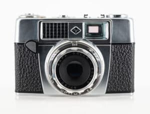 Agfa Optima Ia (zwei Pfeile auf Rückspulkurbel)