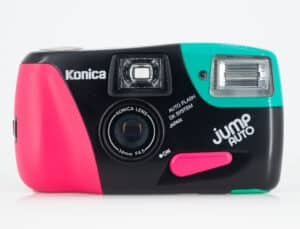 Konica Jump Auto Date (Schwarz-Bunt)
